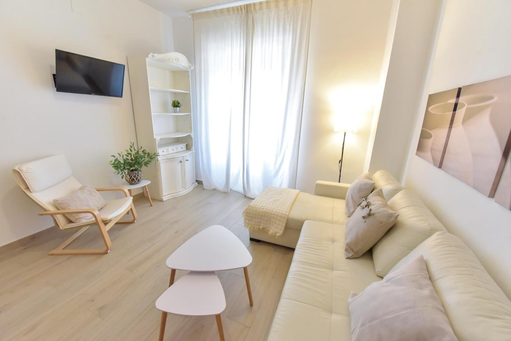 Apartamentos Gran Via By Sierra Viva Aracena Ngoại thất bức ảnh